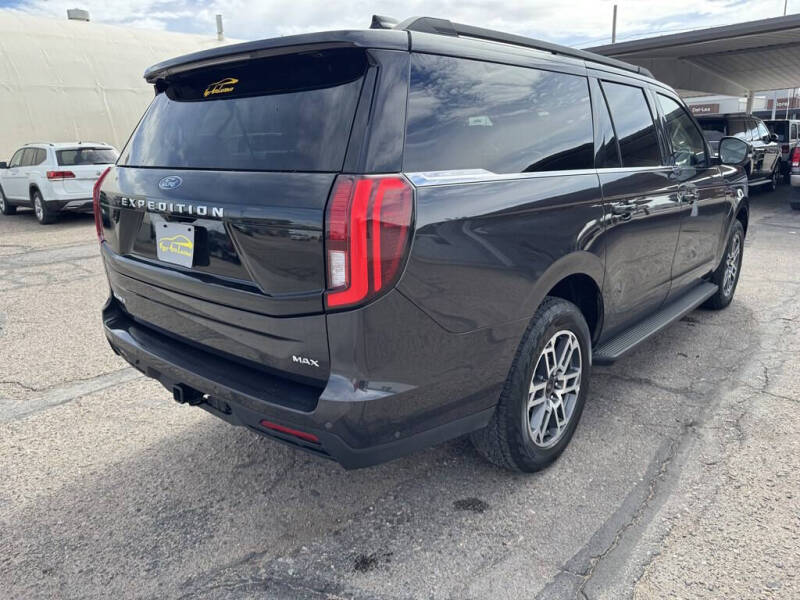 2025 Ford Expedition MAX Active