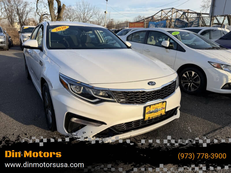 2020 Kia Optima LX's photo