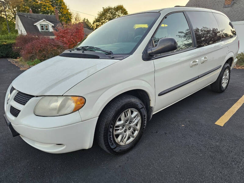 2002 Dodge Grand Caravan Sport photo 3