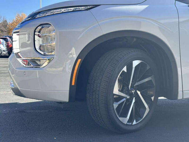 2024 Mitsubishi Outlander SEL