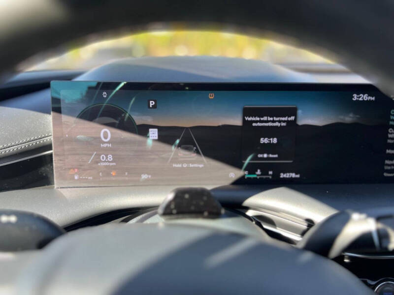 2025 Genesis G80 2.5T