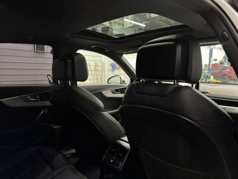 2017 Audi A4 2.0T quattro Premium Plus