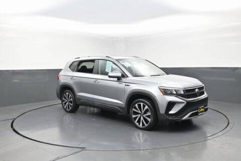 2022 Volkswagen Taos SE