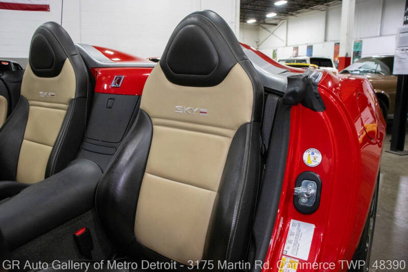 2009 Saturn SKY Red Line