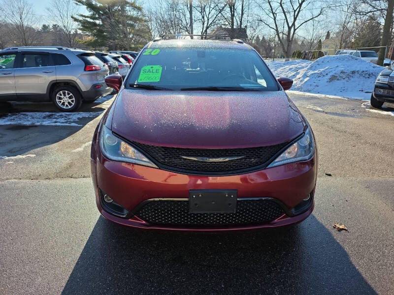 2020 Chrysler Pacifica Touring L Plus