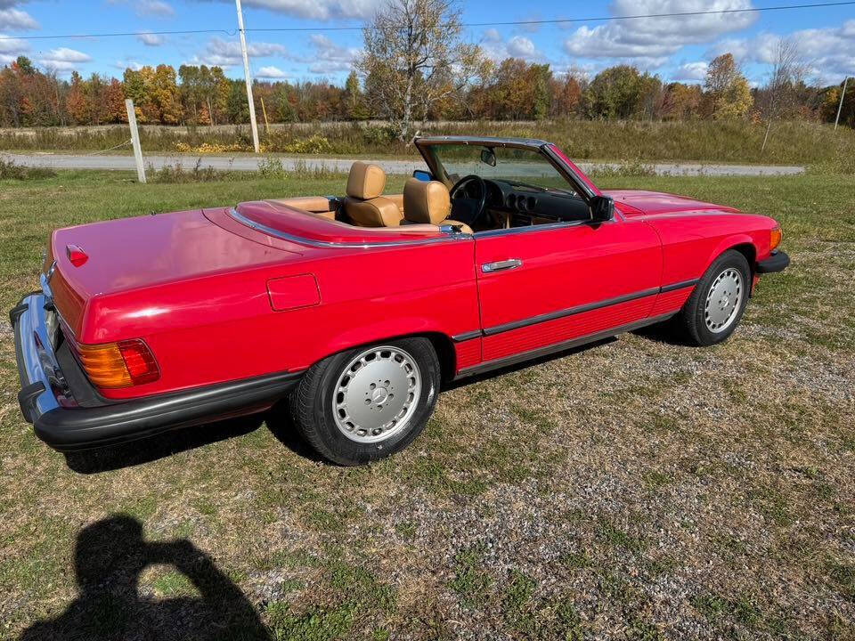 1989 Mercedes-Benz 560SL 13