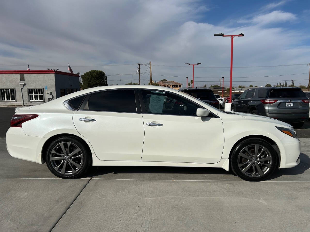 2018 Nissan Altima for sale at Magic Auto Sales in Hesperia, CA