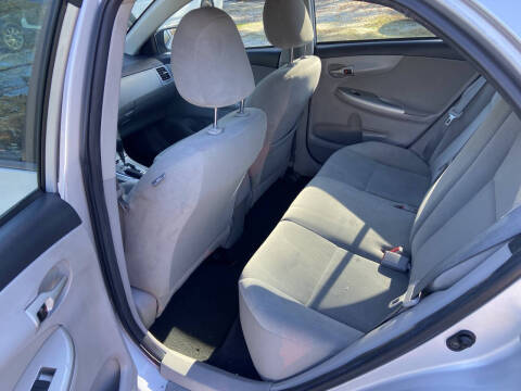 2012 Toyota Corolla LE