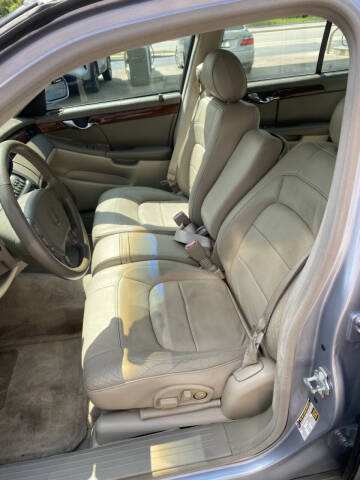 2004 Cadillac DeVille