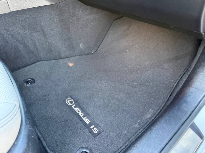 2015 Lexus IS 250