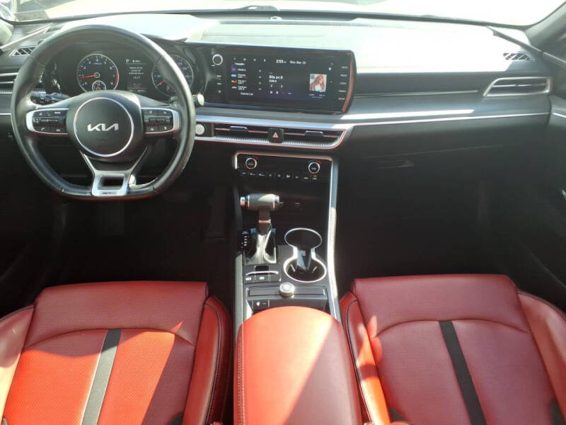 2023 Kia K5