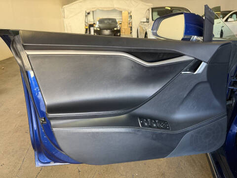 2018 Tesla Model S 75D