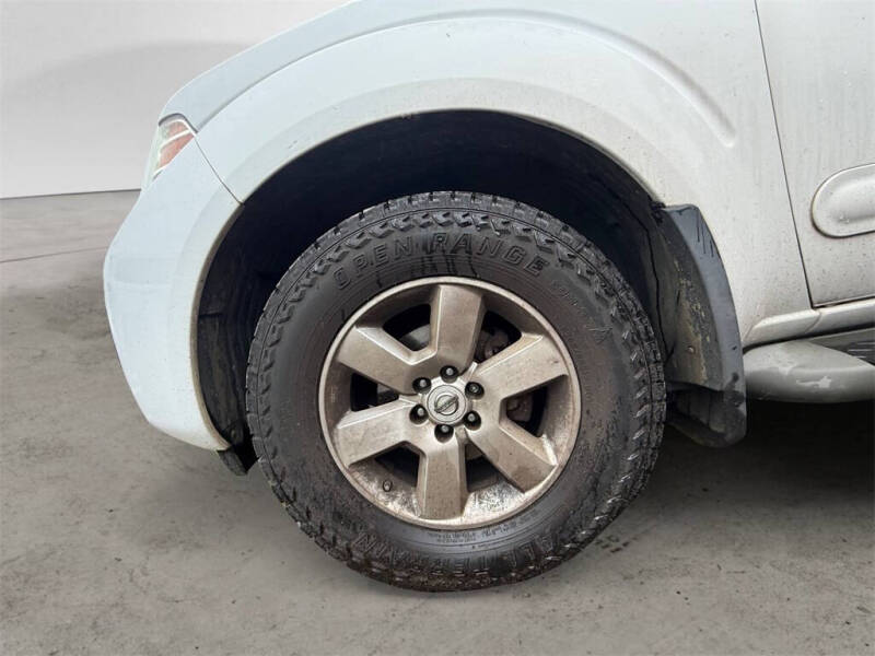 2012 Nissan Pathfinder SV