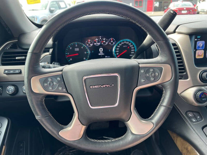 2017 GMC Yukon Denali