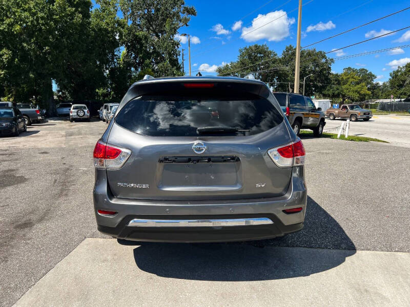 2015 Nissan Pathfinder SV