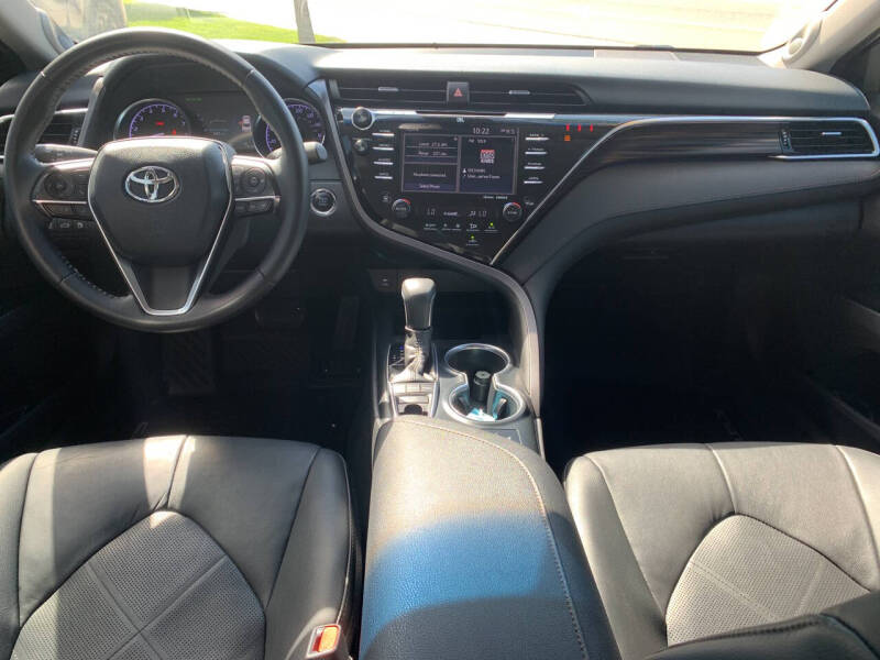 2018 Toyota Camry XLE V6