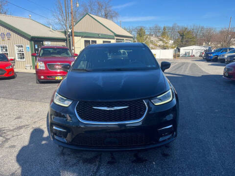 2023 Chrysler Pacifica Touring