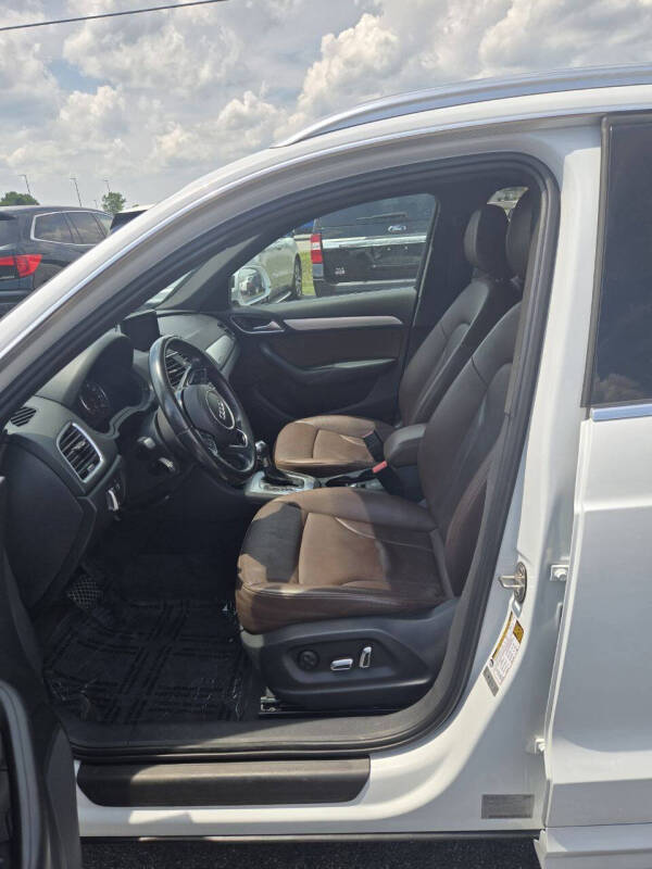 2017 Audi Q3 2.0T quattro Premium Plus