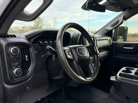 2022 GMC Sierra 2500HD Pro