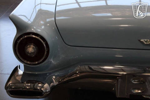 1957 Ford Thunderbird