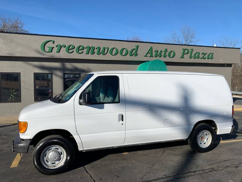 2004 ford van