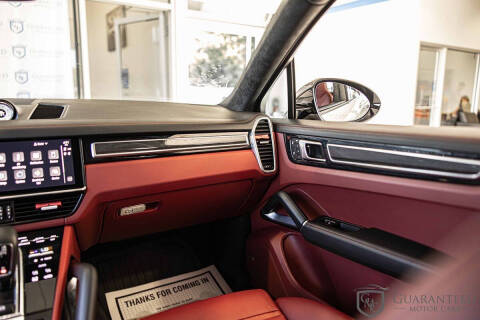 2023 Porsche Cayenne Turbo Coupe