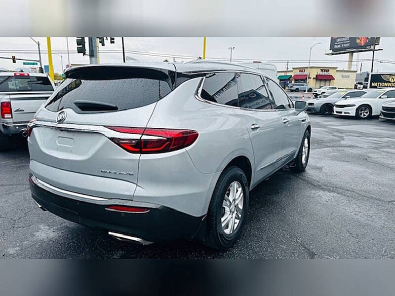 2019 Buick Enclave Essence