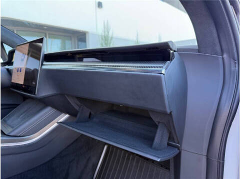 2022 Tesla Model X Plaid