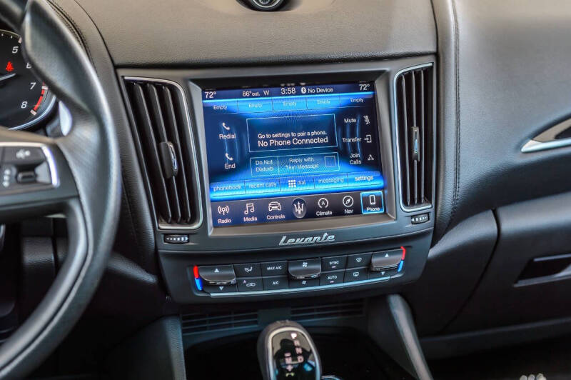 2017 Maserati Levante