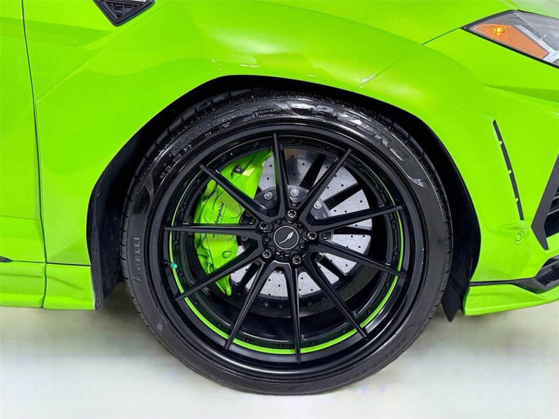 2022 Lamborghini Urus