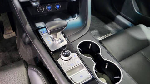 2023 Genesis G70