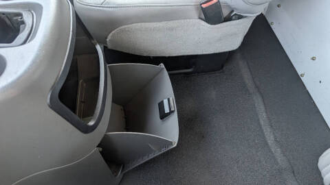 2004 Ford E-Series