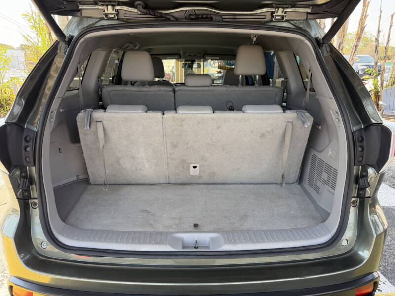 2015 Toyota Highlander LE Plus
