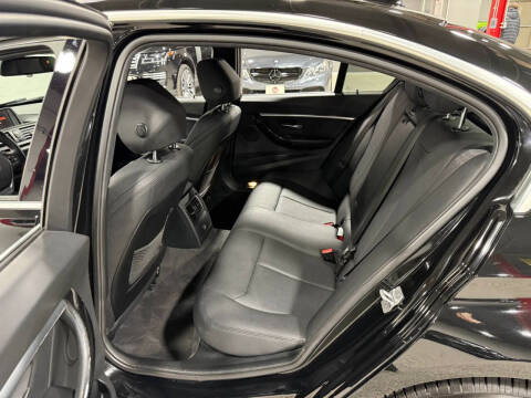 2017 BMW 3 Series 330i