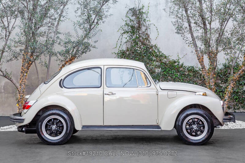1971 Volkswagen Super Beetle