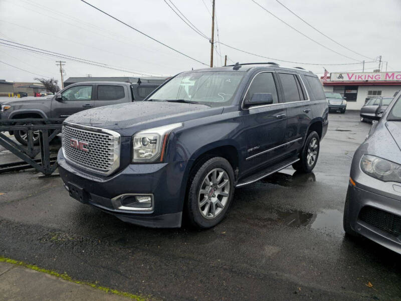 2017 GMC Yukon for sale at Viking Motors in Medford OR