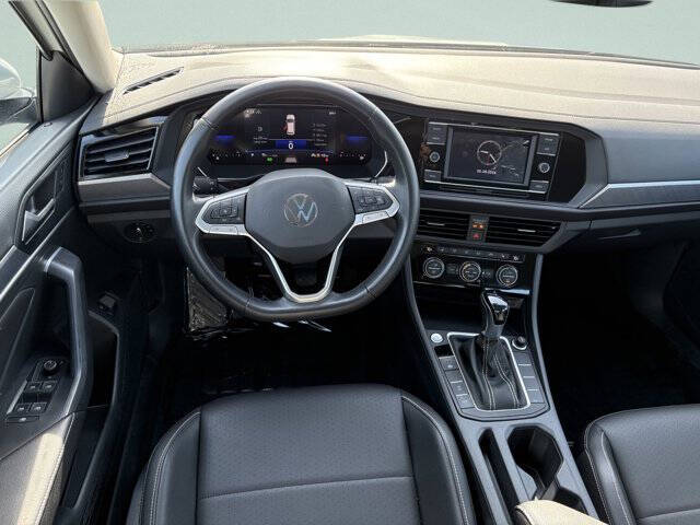 2023 Volkswagen Jetta SE
