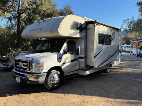 2015 Thor Motor Coach Chateau