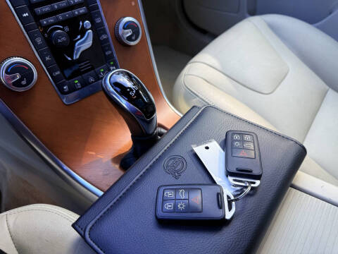 2015 Volvo XC60 T5 Drive-E Platinum