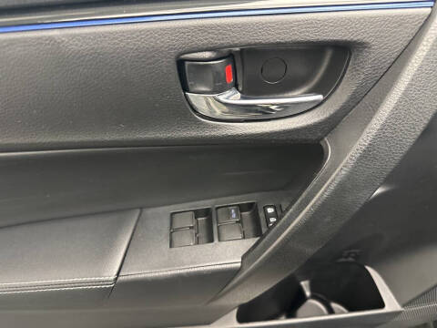 2018 Toyota Corolla SE