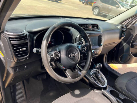 2018 Kia Soul +