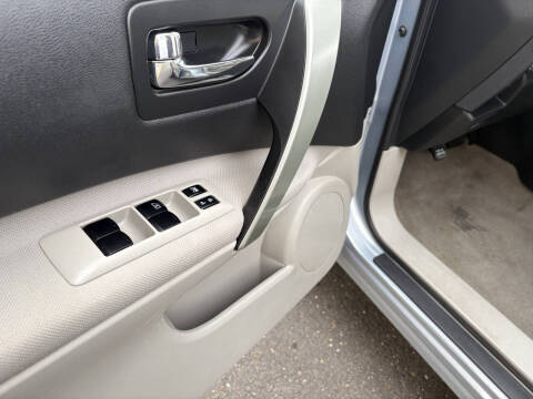 2014 Nissan Rogue Select S