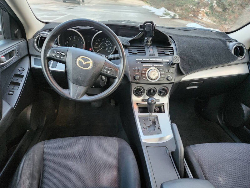2010 Mazda MAZDA3 i Touring
