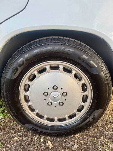 1986 Mercedes-Benz 300-Class