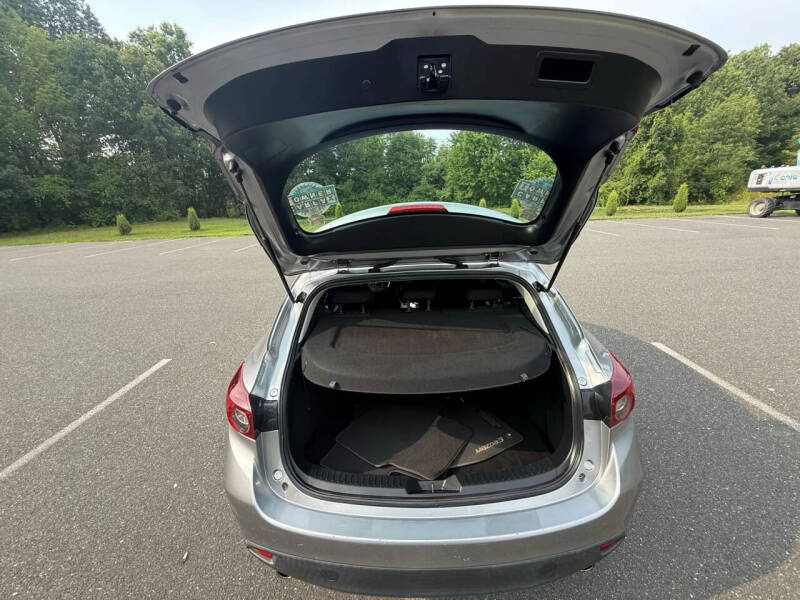 2015 Mazda MAZDA3 i Touring