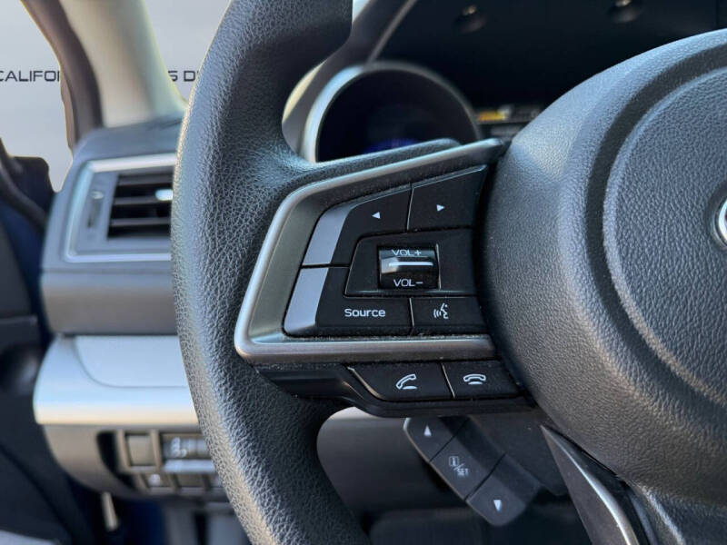 2019 Subaru Outback 2.5i
