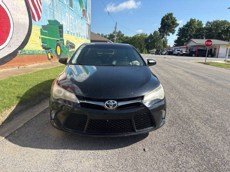 2017 Toyota Camry SE
