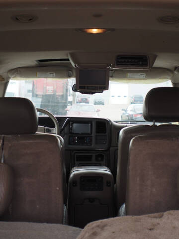 2004 GMC Yukon Denali