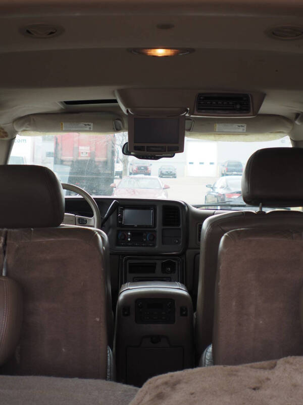 2004 GMC Yukon Denali