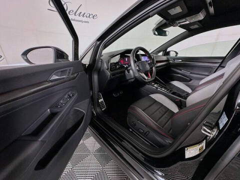 2024 Volkswagen Golf GTI Autobahn